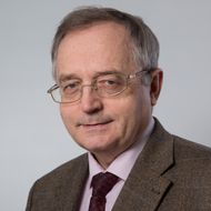 Олег Олегович Замков, академический руководитель бакалаврской программы МИЭФ