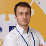 Даниил Есаулов, преподает в МИЭФ с 2017 года, также является выпускником магистратуры МИЭФ