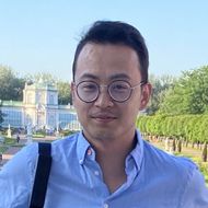 Гэн Жуньцзе (Китай), доцент МИЭФ с 2020 года